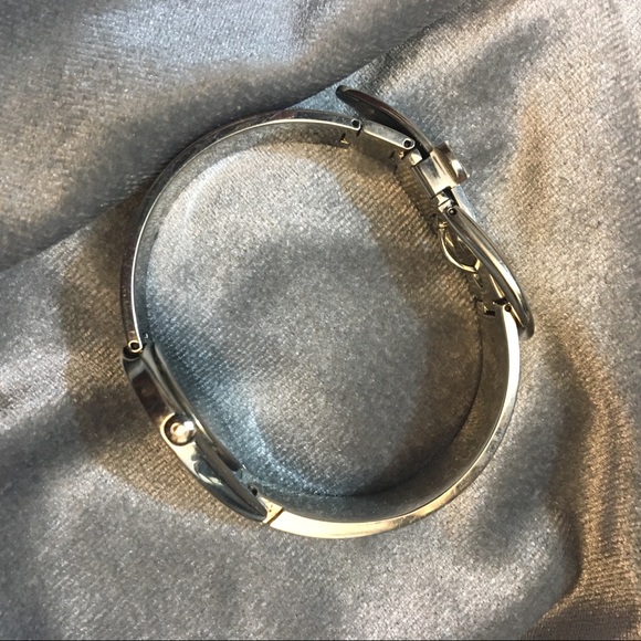 ❌Not For Sale❌ GUCCI Watch 6700L - Picture 5 of 8